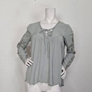 Blush Noir Gray Front Lace Up Eyelet Boho Coastal Long Sleeve Blouse Size S